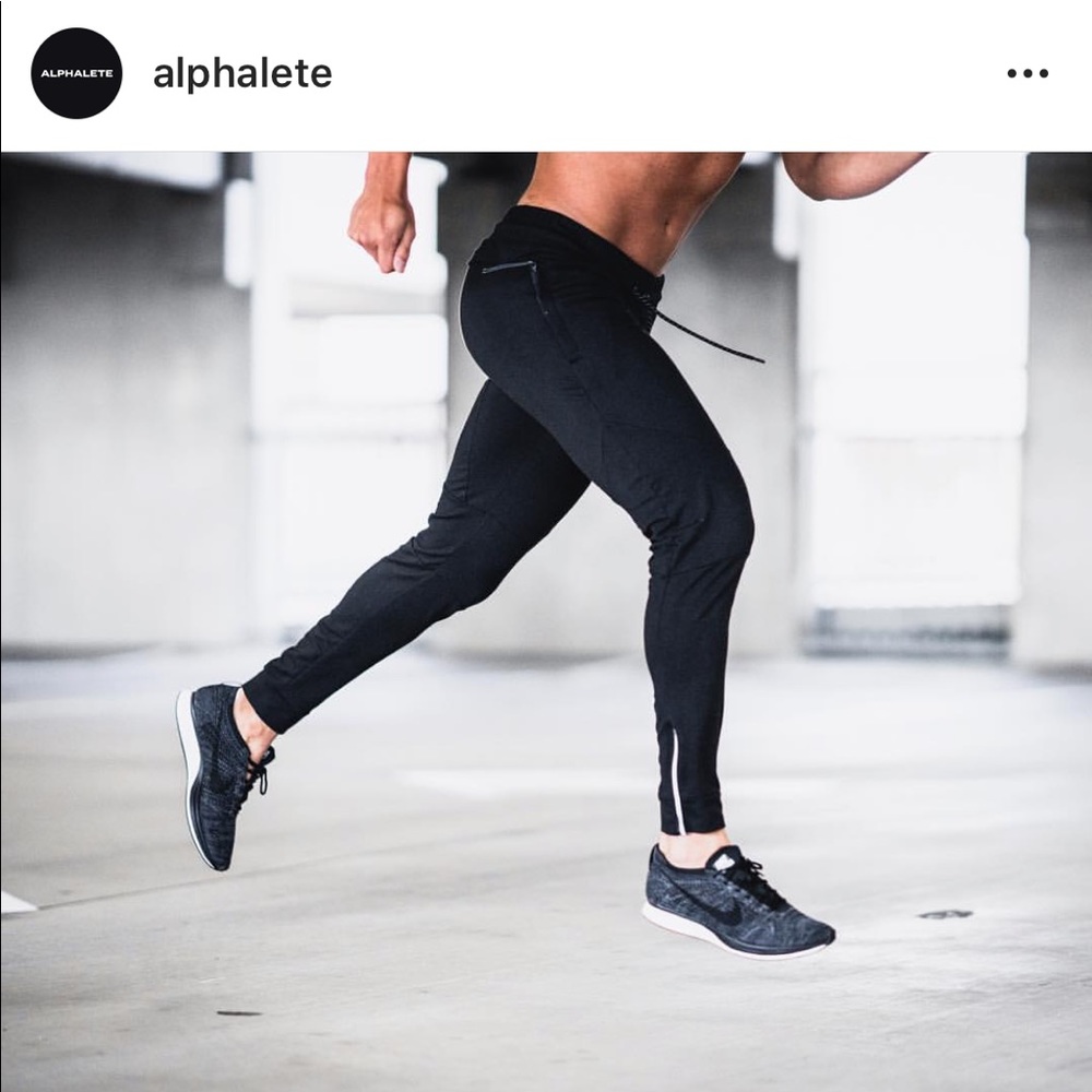 Brand new sealed alphalete v2 joggers!!